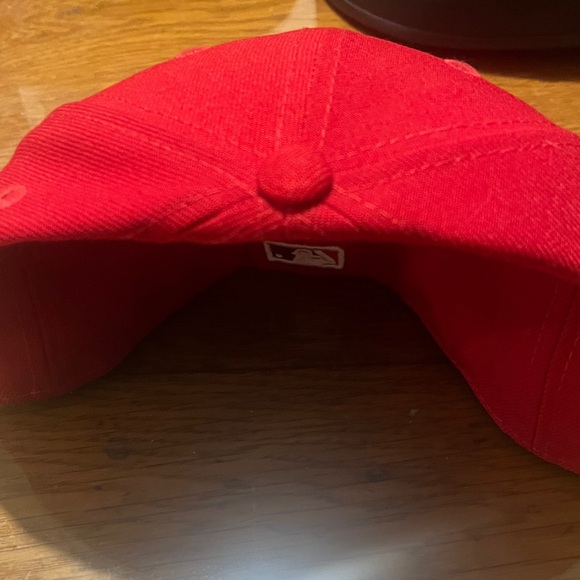 Cincinnati Reds hat - Picture 4 of 7